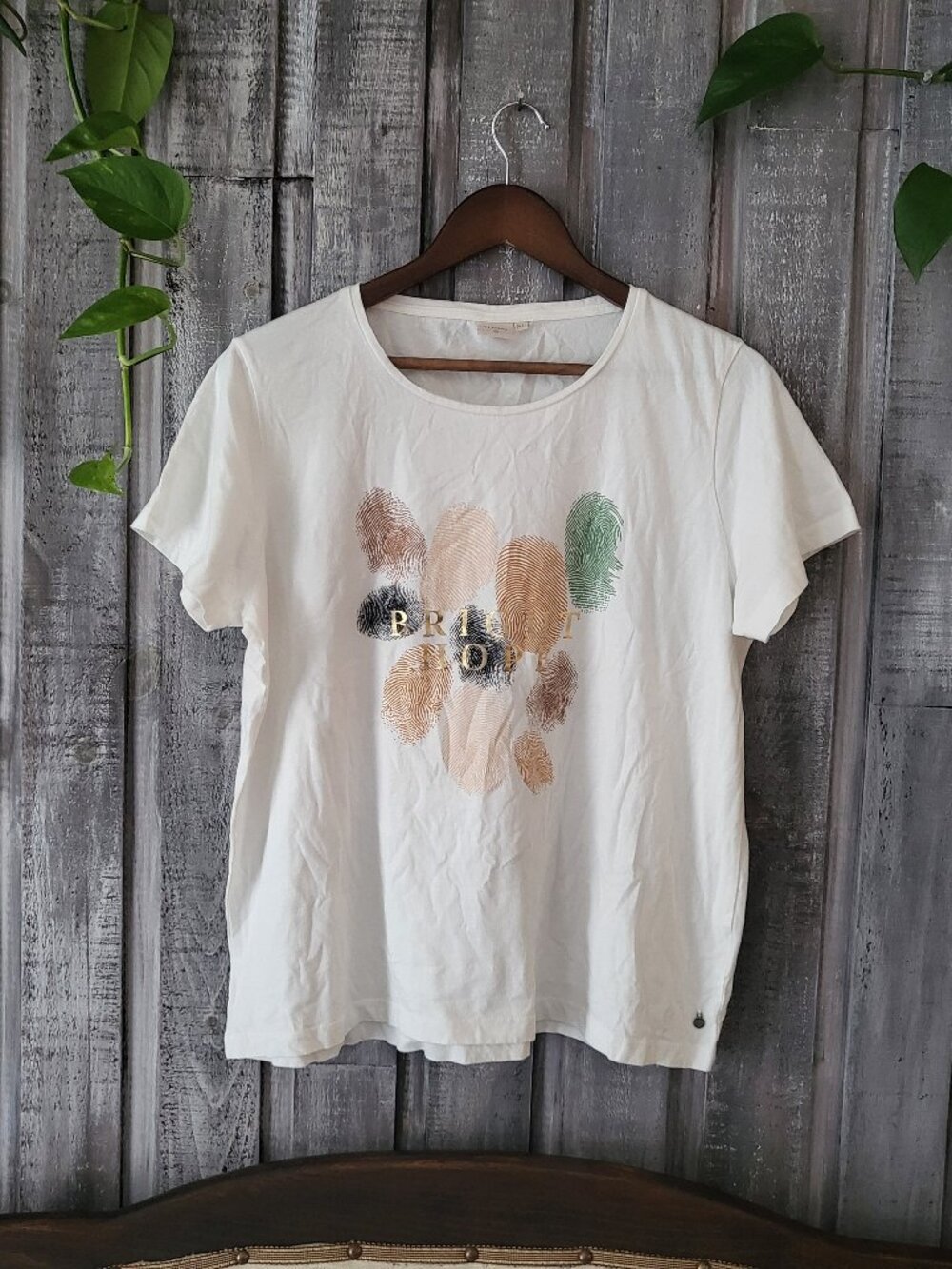 Cream Clothing White Bright Hope Graphic Fingerprint Tee XL